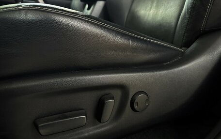 Toyota RAV4, 2017 год, 2 130 000 рублей, 10 фотография