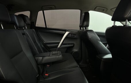 Toyota RAV4, 2017 год, 2 130 000 рублей, 14 фотография