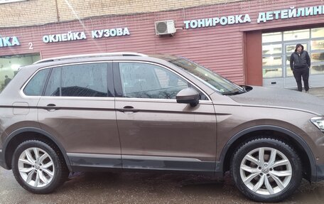 Volkswagen Tiguan II, 2017 год, 2 026 000 рублей, 6 фотография