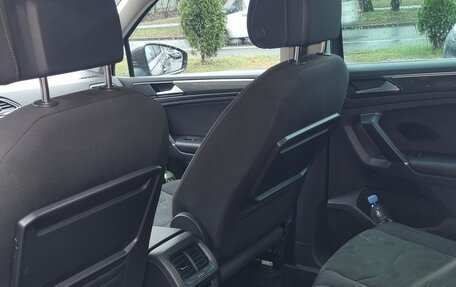 Volkswagen Tiguan II, 2017 год, 2 026 000 рублей, 9 фотография