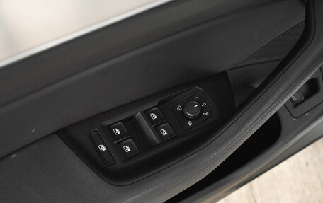 Volkswagen Passat B8 рестайлинг, 2019 год, 2 770 000 рублей, 14 фотография