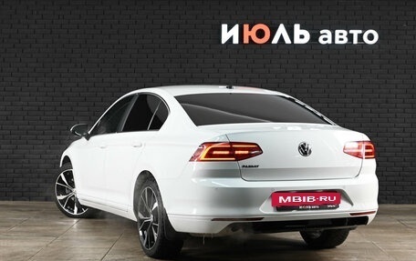 Volkswagen Passat B8 рестайлинг, 2019 год, 2 770 000 рублей, 8 фотография