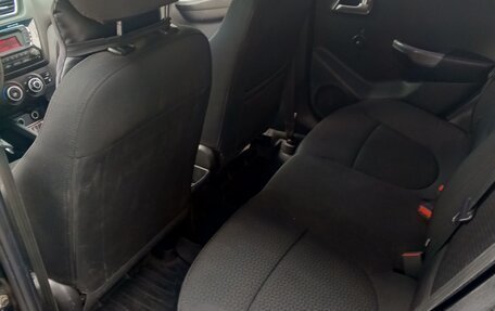 KIA Rio III рестайлинг, 2013 год, 600 000 рублей, 6 фотография