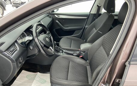 Skoda Octavia, 2017 год, 1 298 000 рублей, 9 фотография