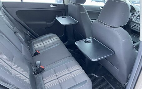 Volkswagen Golf Plus II, 2012 год, 798 000 рублей, 19 фотография