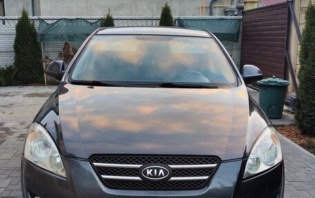 KIA cee'd I рестайлинг, 2008 год, 720 000 рублей, 1 фотография