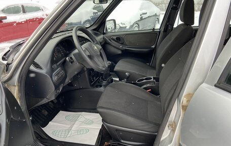 Chevrolet Niva I рестайлинг, 2017 год, 750 000 рублей, 9 фотография