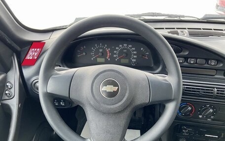 Chevrolet Niva I рестайлинг, 2017 год, 750 000 рублей, 14 фотография