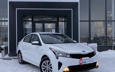 KIA Rio IV, 2020 год, 1 099 000 рублей, 3 фотография