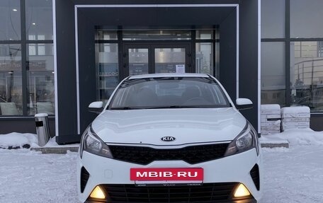 KIA Rio IV, 2020 год, 1 099 000 рублей, 2 фотография