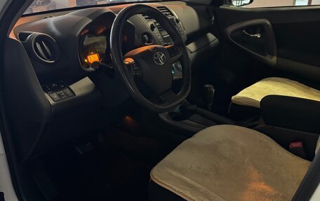 Toyota RAV4, 2011 год, 1 200 000 рублей, 3 фотография