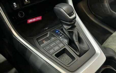 Toyota RAV4, 2025 год, 4 179 000 рублей, 13 фотография