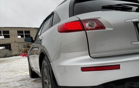 Infiniti FX I, 2004 год, 850 000 рублей, 3 фотография