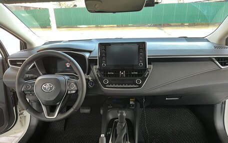 Toyota Corolla, 2020 год, 2 000 000 рублей, 11 фотография