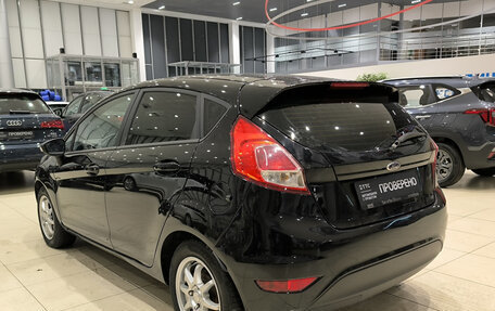 Ford Fiesta, 2016 год, 899 000 рублей, 8 фотография