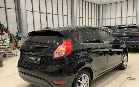 Ford Fiesta, 2016 год, 899 000 рублей, 6 фотография