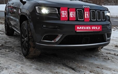 Jeep Grand Cherokee, 2019 год, 4 600 000 рублей, 5 фотография