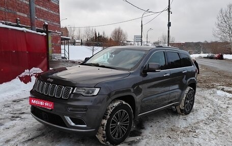 Jeep Grand Cherokee, 2019 год, 4 600 000 рублей, 17 фотография