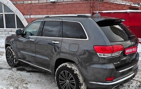 Jeep Grand Cherokee, 2019 год, 4 600 000 рублей, 19 фотография