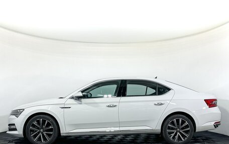 Skoda Superb III рестайлинг, 2025 год, 3 690 000 рублей, 10 фотография