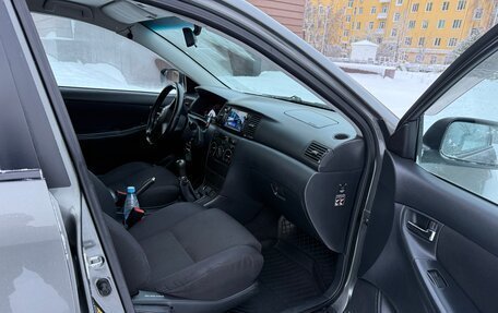 Toyota Corolla, 2005 год, 445 000 рублей, 13 фотография