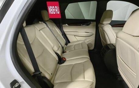 Cadillac XT5 I рестайлинг, 2016 год, 2 450 000 рублей, 16 фотография