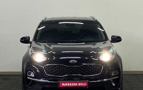 KIA Sportage IV рестайлинг, 2020 год, 2 390 000 рублей, 2 фотография