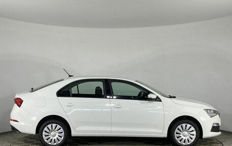 Skoda Rapid II, 2021 год, 1 680 000 рублей, 11 фотография