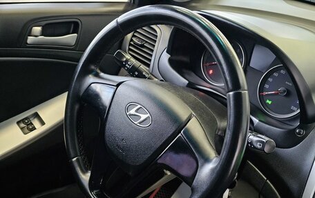 Hyundai Solaris II рестайлинг, 2012 год, 1 089 000 рублей, 22 фотография