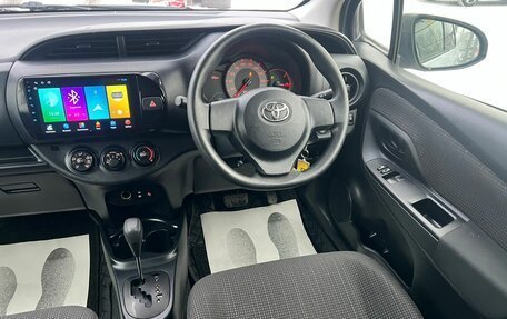 Toyota Vitz, 2018 год, 919 000 рублей, 17 фотография