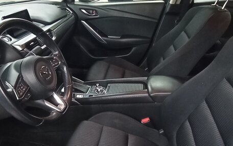 Mazda 6, 2017 год, 2 400 000 рублей, 8 фотография