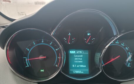 Chevrolet Cruze II, 2015 год, 440 000 рублей, 8 фотография