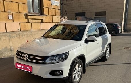 Volkswagen Tiguan I, 2016 год, 2 090 000 рублей, 2 фотография