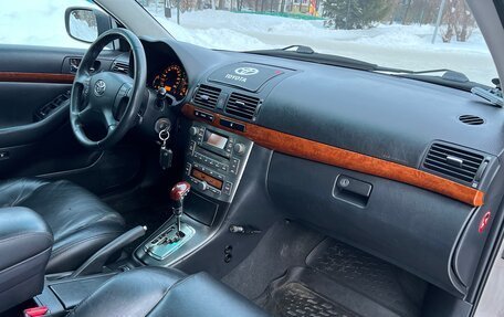 Toyota Avensis III рестайлинг, 2007 год, 950 000 рублей, 18 фотография