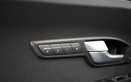 Land Rover Range Rover Evoque I, 2015 год, 2 100 000 рублей, 10 фотография