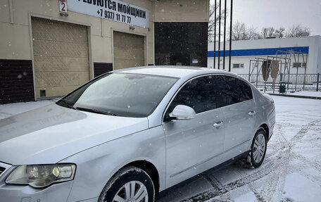 Volkswagen Passat B6, 2007 год, 650 000 рублей, 3 фотография