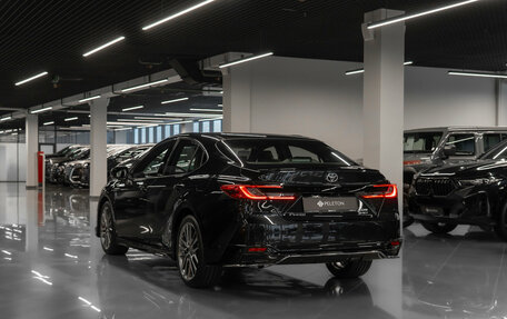 Toyota Camry, 2025 год, 4 700 000 рублей, 4 фотография