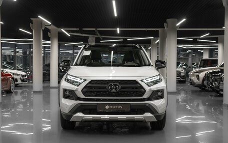 Toyota RAV4, 2025 год, 4 300 000 рублей, 3 фотография