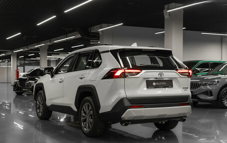 Toyota RAV4, 2025 год, 4 300 000 рублей, 4 фотография