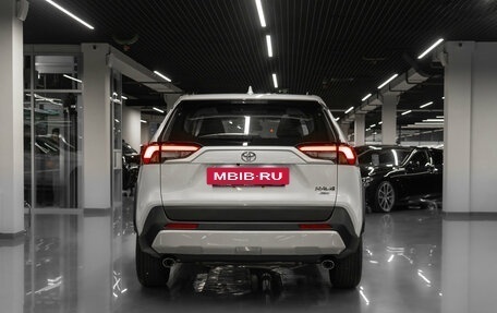 Toyota RAV4, 2025 год, 4 300 000 рублей, 6 фотография