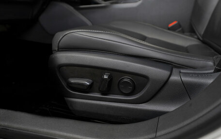 Lexus ES VII, 2020 год, 3 670 000 рублей, 21 фотография