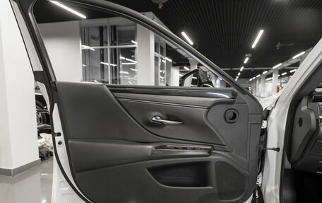 Lexus ES VII, 2020 год, 3 670 000 рублей, 20 фотография