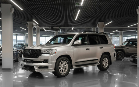 Toyota Land Cruiser 200, 2016 год, 4 950 000 рублей, 1 фотография