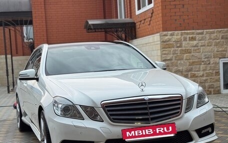 Mercedes-Benz E-Класс, 2011 год, 1 450 000 рублей, 2 фотография