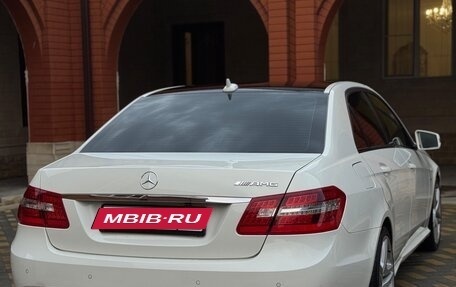 Mercedes-Benz E-Класс, 2011 год, 1 450 000 рублей, 5 фотография