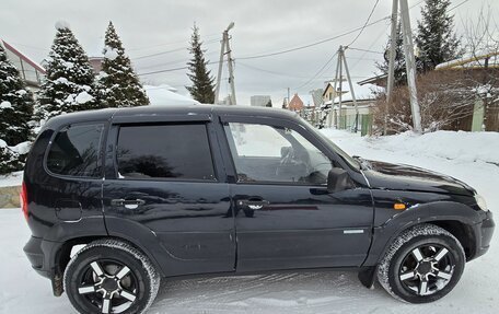 Chevrolet Niva I рестайлинг, 2010 год, 415 000 рублей, 6 фотография