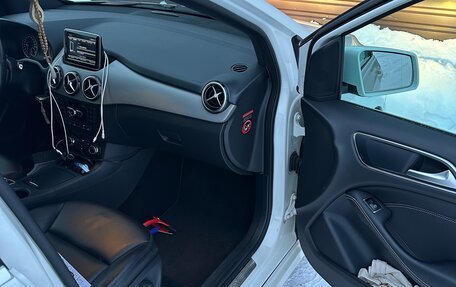 Mercedes-Benz B-Класс, 2012 год, 1 200 000 рублей, 11 фотография