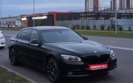 BMW 7 серия, 2012 год, 2 270 000 рублей, 18 фотография