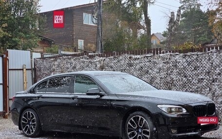 BMW 7 серия, 2012 год, 2 270 000 рублей, 14 фотография