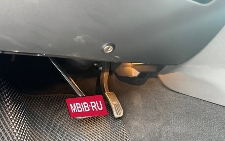 Jaguar F-Pace, 2018 год, 4 800 000 рублей, 8 фотография